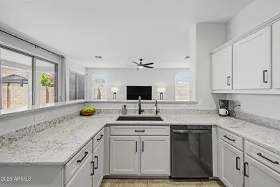 6492 S View Lane, Gilbert, AZ 85298 - Photo 14