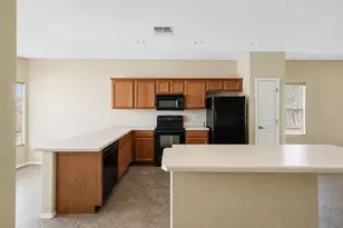 11641 W Adam St, Avondale, AZ 85323 - Photo 4
