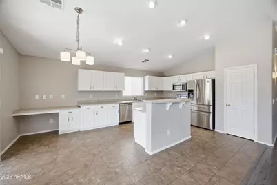 17200 W Watkins Street, Goodyear, AZ 85338 - Photo 8