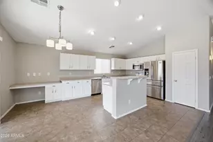 17200 W Watkins St, Goodyear, AZ 85338 - Photo 8