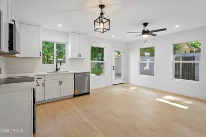 7801 N 16th Lane, Phoenix, AZ 85021 - Photo 38