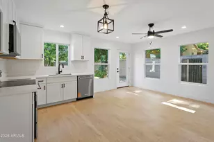 7801 N 16th Ln, Phoenix, AZ 85021 - Photo 38