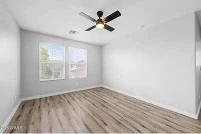 2012 N 78th Glen, Phoenix, AZ 85035 - Photo 18