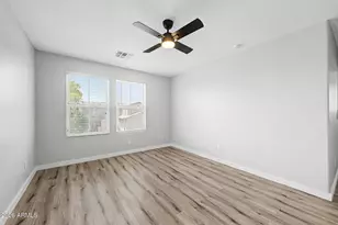 2012 N 78th Glen, Phoenix, AZ 85035 - Photo 18