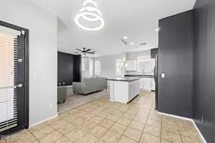2012 N 78th Glen, Phoenix, AZ 85035 - Photo 12