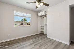 12409 N Columbine Dr, Phoenix, AZ 85029 - Photo 10