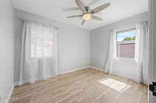 2214 E Monterey Way, Phoenix, AZ 85016 - Photo 12