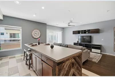 525 W Lakeside Drive #124, Tempe, AZ 85281 - Photo 10