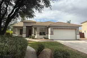 4381 E Sundance Ct, Gilbert, AZ 85297 - Photo 2