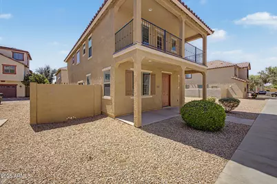 821 E Agua Fria Lane, Avondale, AZ 85323 - Photo 2