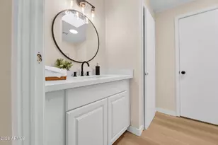 322 E Wagoner Rd, Phoenix, AZ 85022 - Photo 20