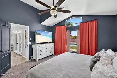 527 W Kelton Lane, Phoenix, AZ 85023 - Photo 22
