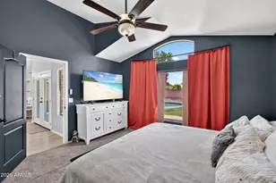 527 W Kelton Ln, Phoenix, AZ 85023 - Photo 22