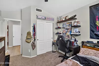 527 W Kelton Lane, Phoenix, AZ 85023 - Photo 14