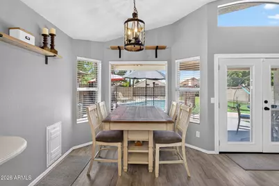 527 W Kelton Lane, Phoenix, AZ 85023 - Photo 8