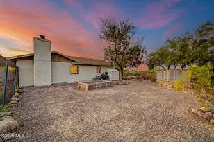 2419 E Caldwell St, Phoenix, AZ 85042 - Photo 10