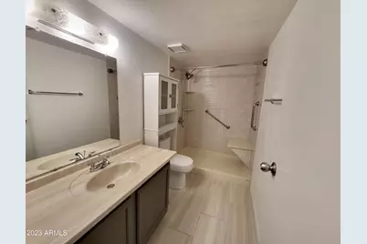 18811 N 19th Avenue #Apt 2013, Phoenix, AZ 85027 - Photo 10