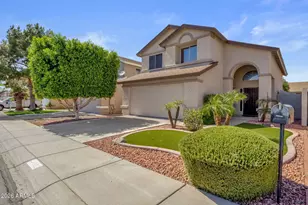 132 W Monona Dr, Phoenix, AZ 85027 - Photo 32