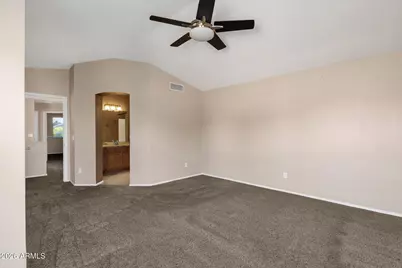 132 W Monona Drive, Phoenix, AZ 85027 - Photo 12