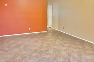 752 E Cowboy Cove Trail, San Tan Valley, AZ 85143 - Photo 8