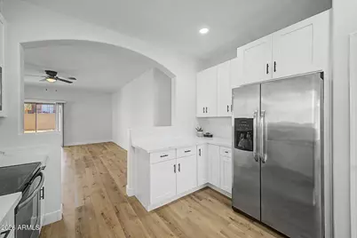 4223 W Oregon Avenue, Phoenix, AZ 85019 - Photo 10