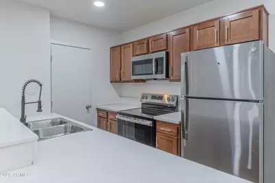 2719 W Maryland Avenue, Phoenix, AZ 85017 - Photo 8