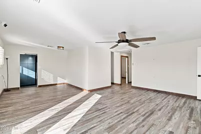 32225 N Center Street N, Wittmann, AZ 85361 - Photo 8