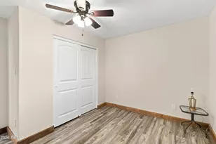 32225 N Center Street N, Wittmann, AZ 85361 - Photo 14
