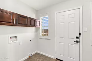 32225 N Center Street N, Wittmann, AZ 85361 - Photo 12
