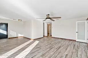 32225 N Center Street N, Wittmann, AZ 85361 - Photo 20