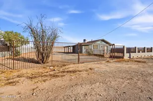 32225 N Center Street N, Wittmann, AZ 85361 - Photo 32