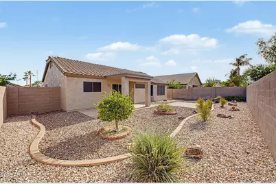 17572 W Spring Lane, Surprise, AZ 85388 - Photo 30