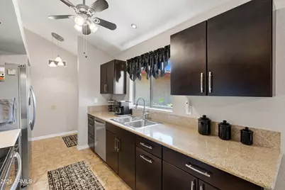 17243 N 16th Street #2, Phoenix, AZ 85022 - Photo 8
