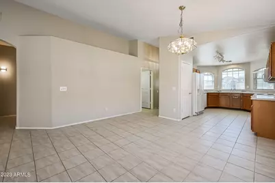 7253 E Kiva Avenue, Mesa, AZ 85209 - Photo 4