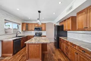 1231 W Islandia Dr, Gilbert, AZ 85233 - Photo 6