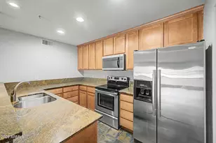 4704 E Paradise Village Pkwy N, Phoenix, AZ 85032 - Photo 10