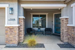 7228 W Quail Track Dr, Peoria, AZ 85383 - Photo 4