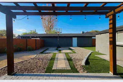 1058 E Whitton Avenue, Phoenix, AZ 85014 - Photo 34