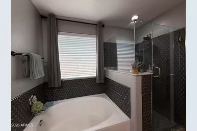 17752 W Maya Way, Surprise, AZ 85387 - Photo 14
