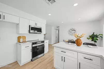 4907 W Vernon Avenue, Phoenix, AZ 85035 - Photo 12