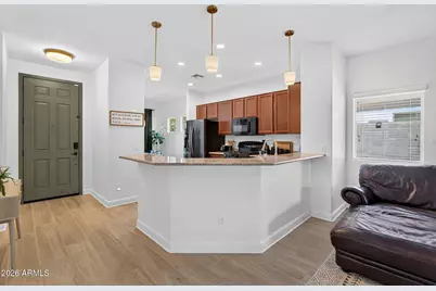 823 W Witt Avenue, San Tan Valley, AZ 85140 - Photo 2