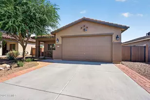 823 W Witt Ave, San Tan Valley, AZ 85140 - Photo 1