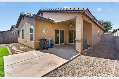 823 W Witt Avenue, San Tan Valley, AZ 85140 - Photo 16