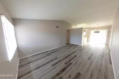 10713 W Campbell Avenue, Phoenix, AZ 85037 - Photo 2