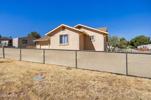 17279 E Lakeview Dr, Mayer, AZ 86333 - Photo 4