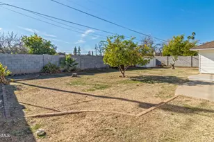 1303 W Devonshire St, Mesa, AZ 85201 - Photo 26