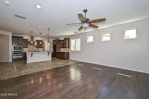 10185 W Carlota Ln, Peoria, AZ 85383 - Photo 18