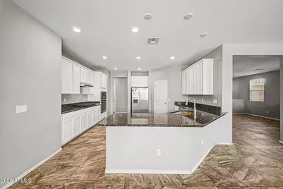 40708 W Walker Way, Maricopa, AZ 85138 - Photo 10