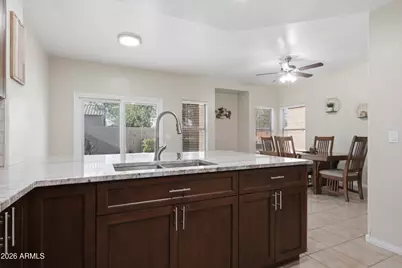 10644 W Coronado Road, Avondale, AZ 85392 - Photo 14