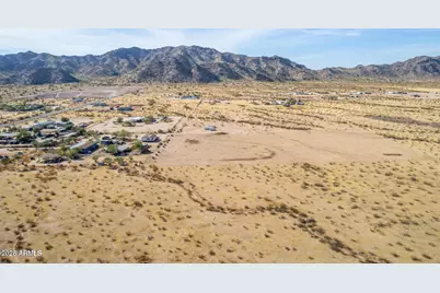 54702 W Farrell Road, Maricopa, AZ 85139 - Photo 38
